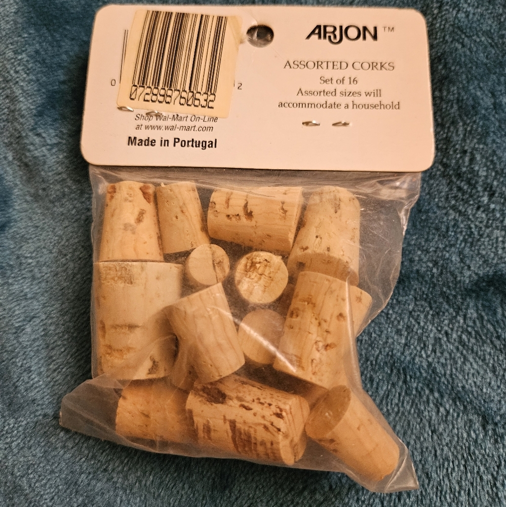 Assorted Corks - Picture 6 of 6